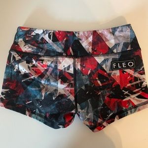 Fleo Shorts